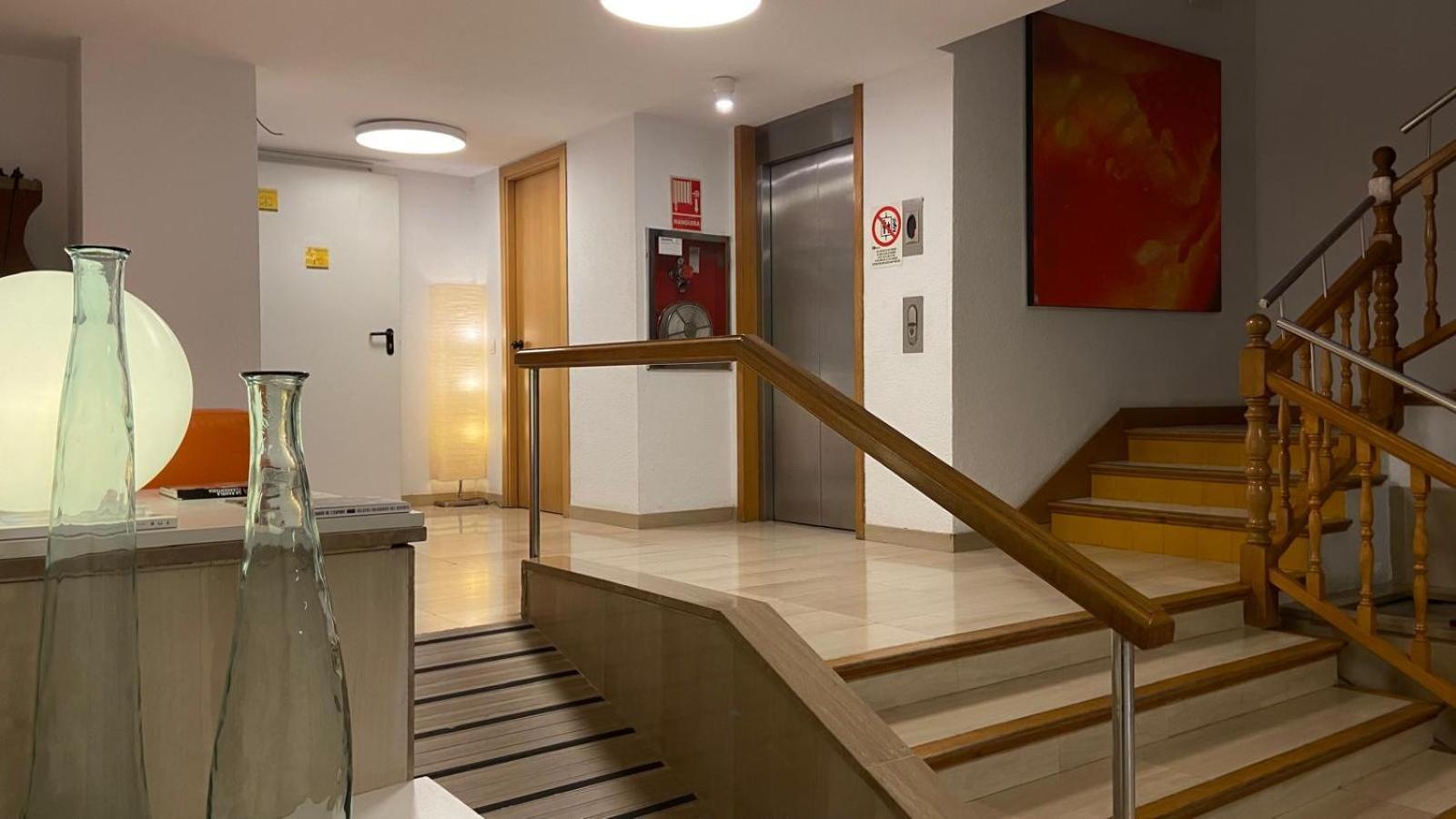 Residencia Universitaria Pare Claret ชีโรนา ภายนอก รูปภาพ